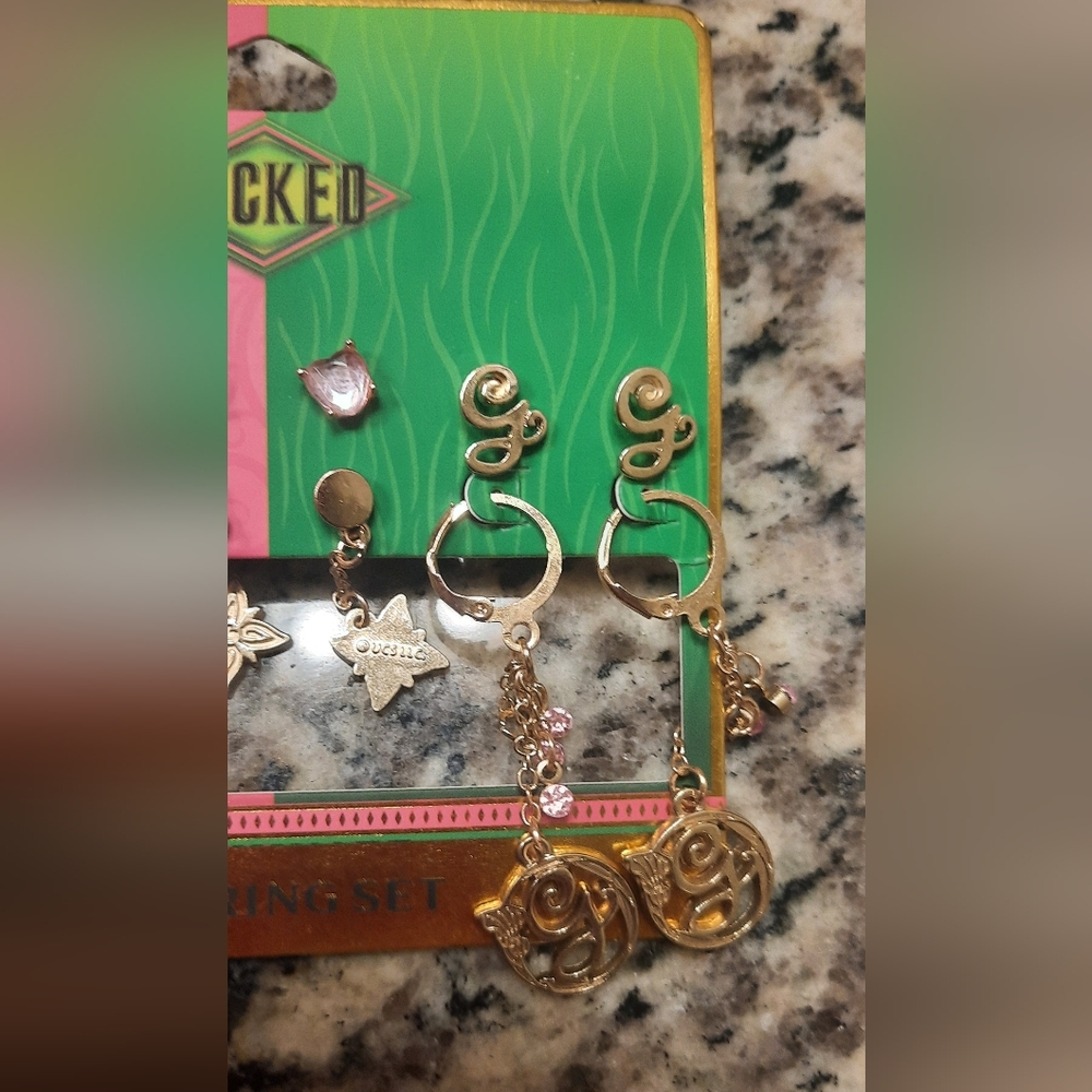 Wicked Earring Set with Gold and Silver Earrings - Picture 3 of 6
